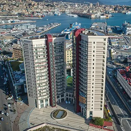 Ferienwohnung Grande Monolocale Con Parcheggio Interrato Incluso Genua Exterior foto