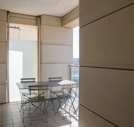 Ferienwohnung Grande Monolocale Con Parcheggio Interrato Incluso Genua Exterior foto