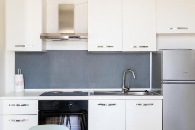 Grande Monolocale Con Parcheggio Interrato Incluso Apartment Genoa